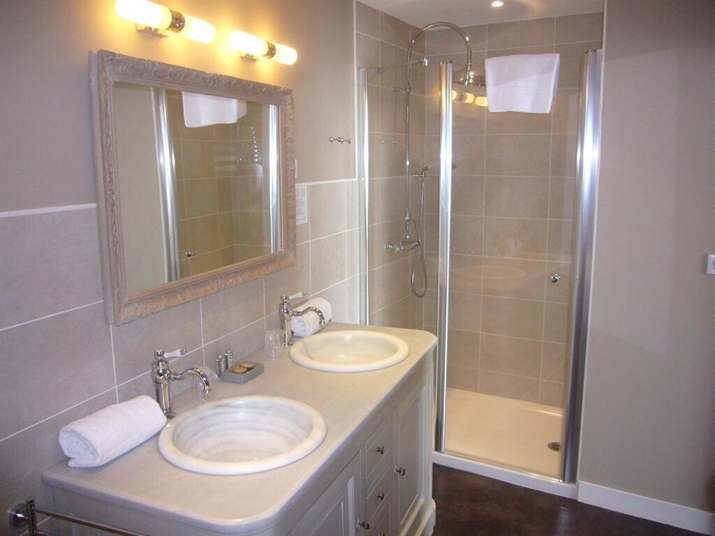 La Dixmeresse Restigné Kamer foto